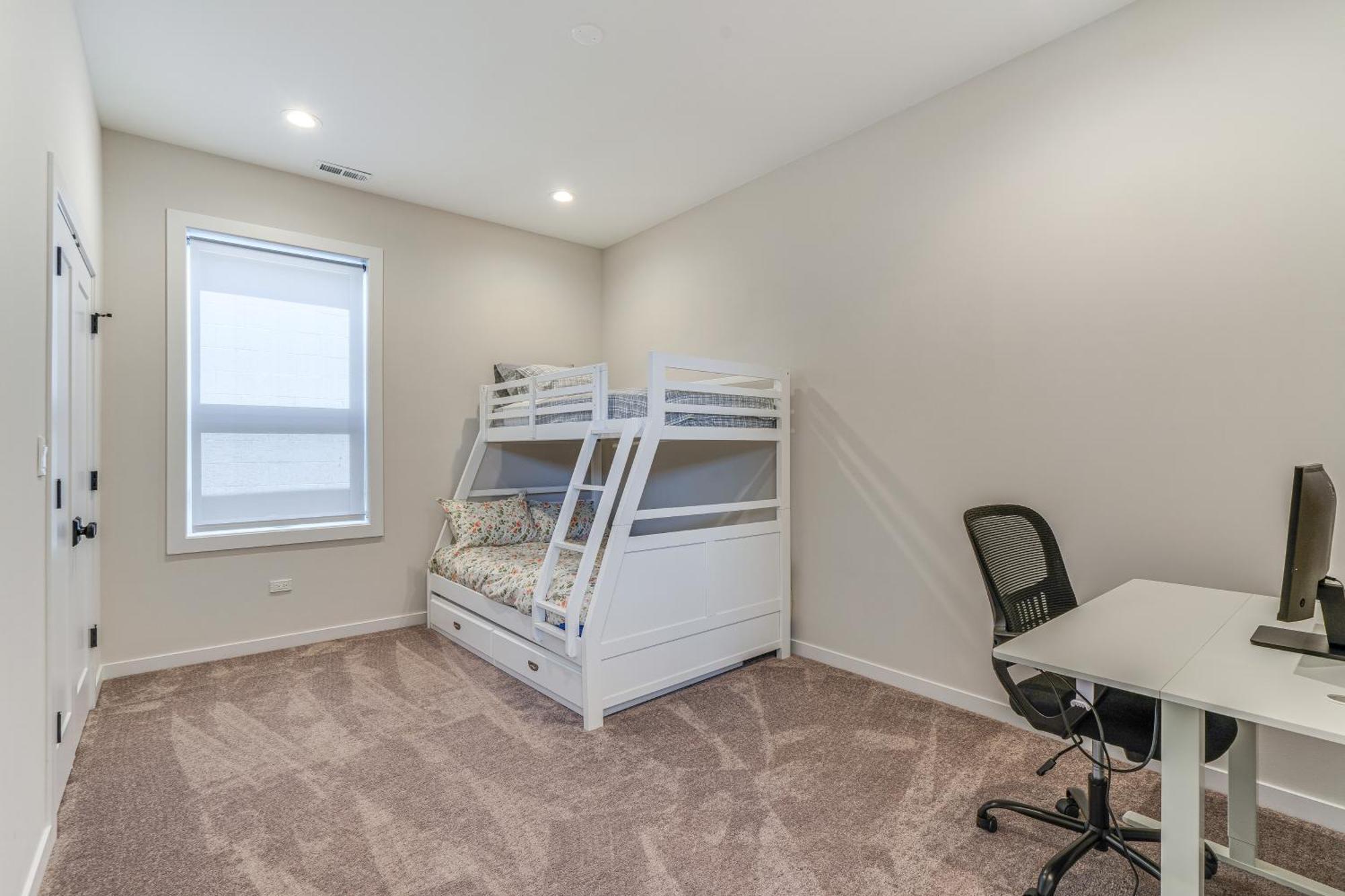 Luxe And Modern - 7 Mi To Downtown! * Chicago