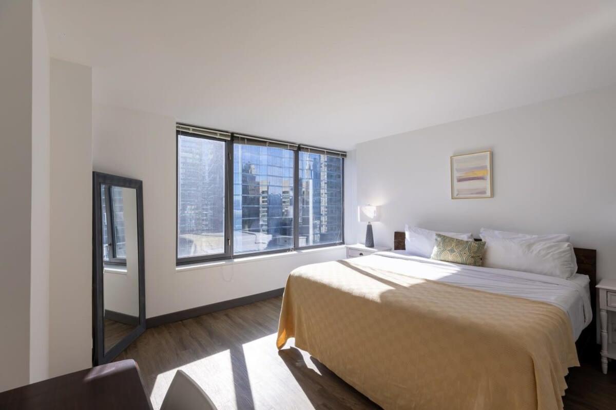 Apartment Ultimate 3br Luxury Near Navy Pier With Gym & Pool By Envitae *