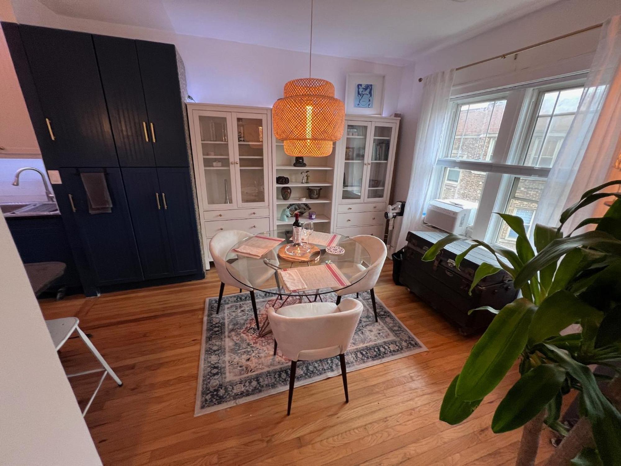 Lakeside Loft - Historic Chicago