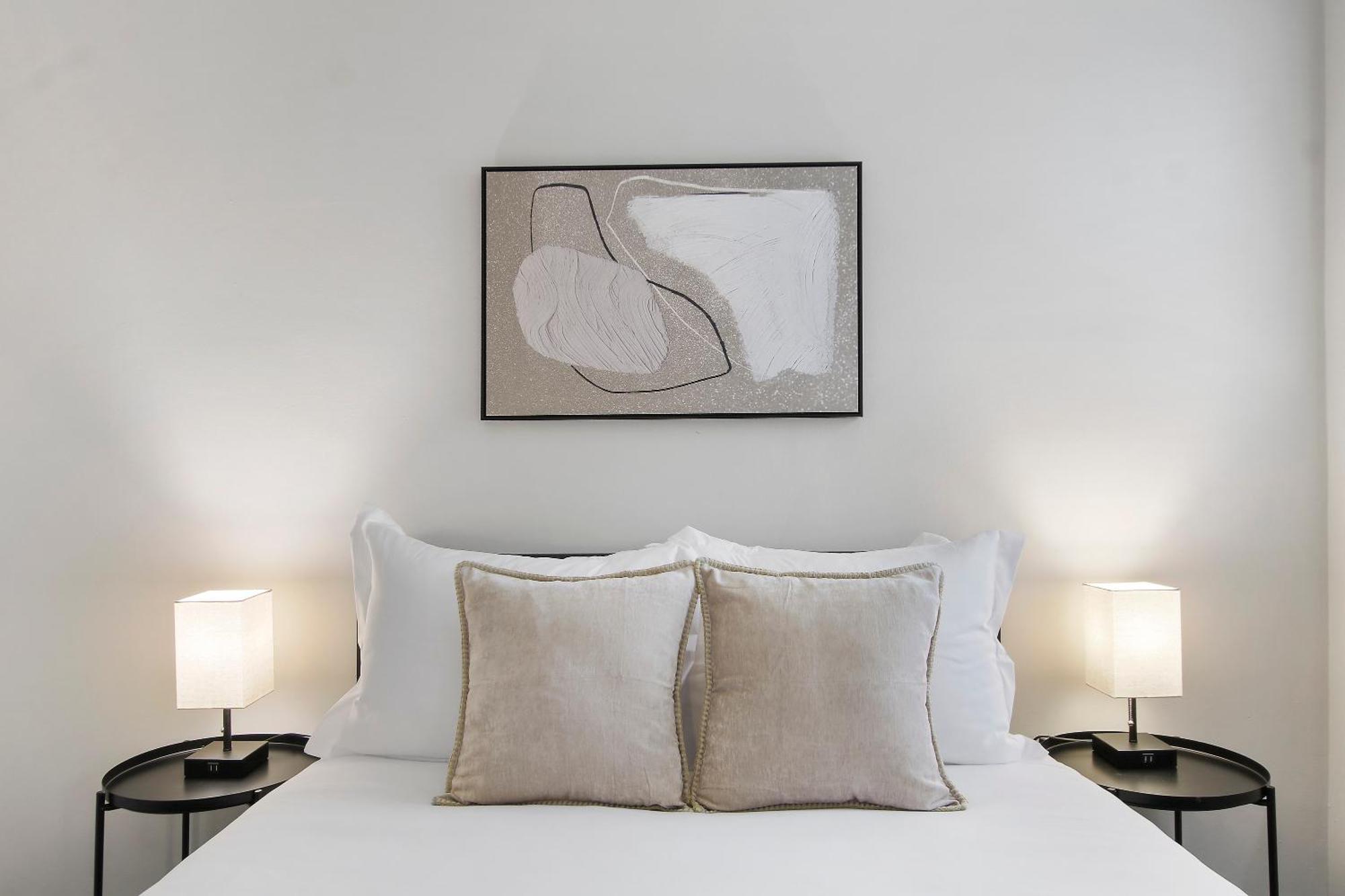 Apartment 1br Tranquil Hyde Park - Harper 202 & 402 Rep Chicago