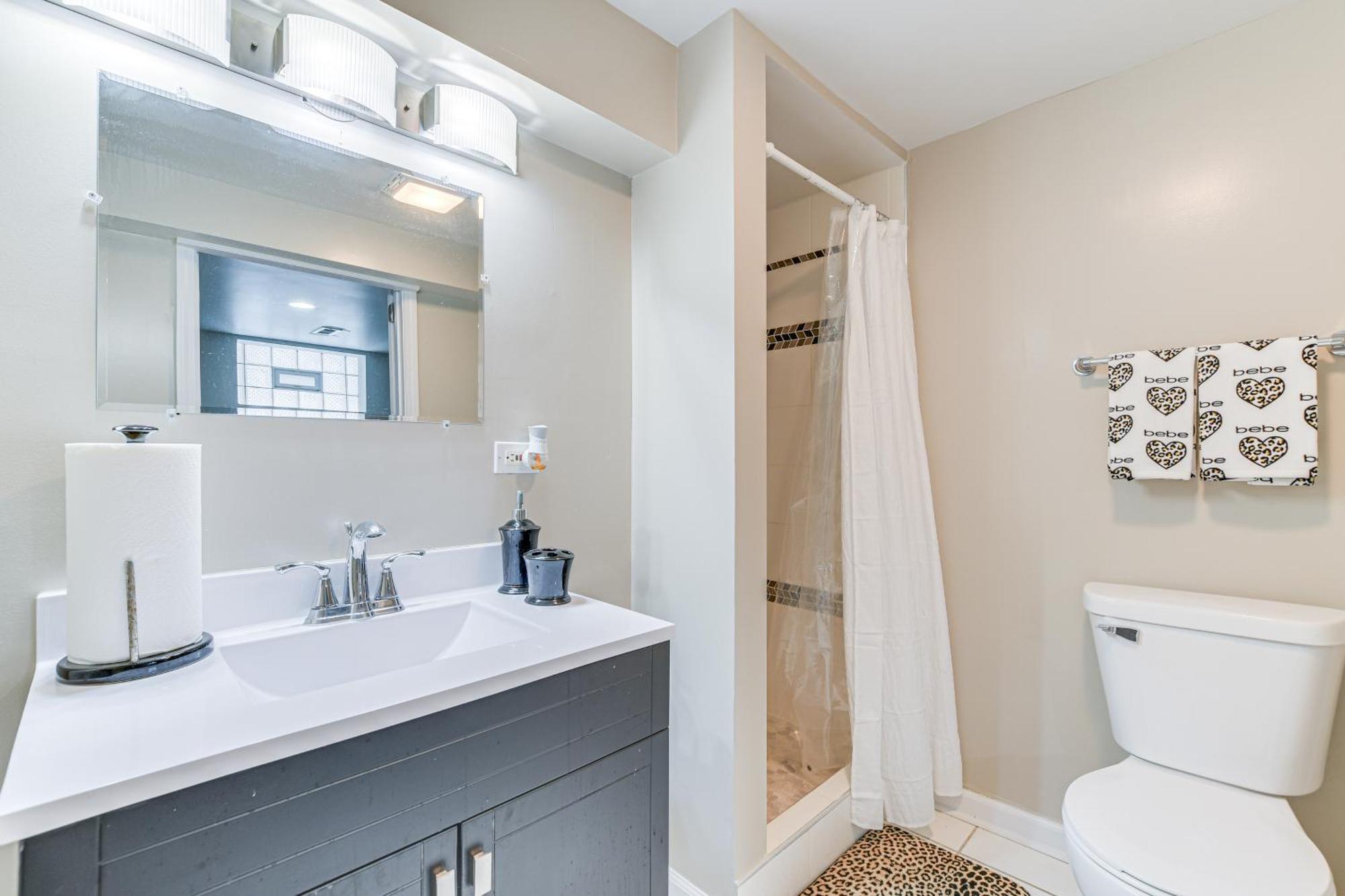 Holiday home Southside, 19 Mi To Downtown! *