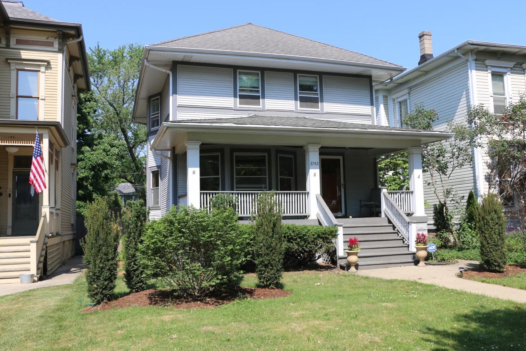 Holiday home Historic With Outdoor Hot Tub Near Downtown In Public Transportation Hub Chicago