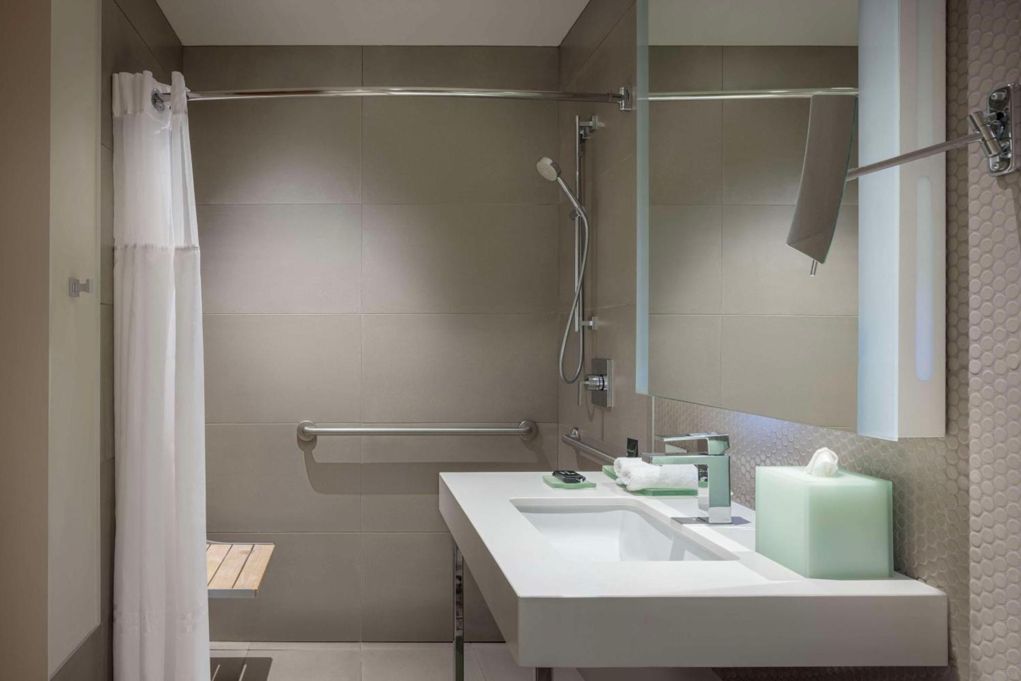 Hotel Hyatt Centric The Loop 4*