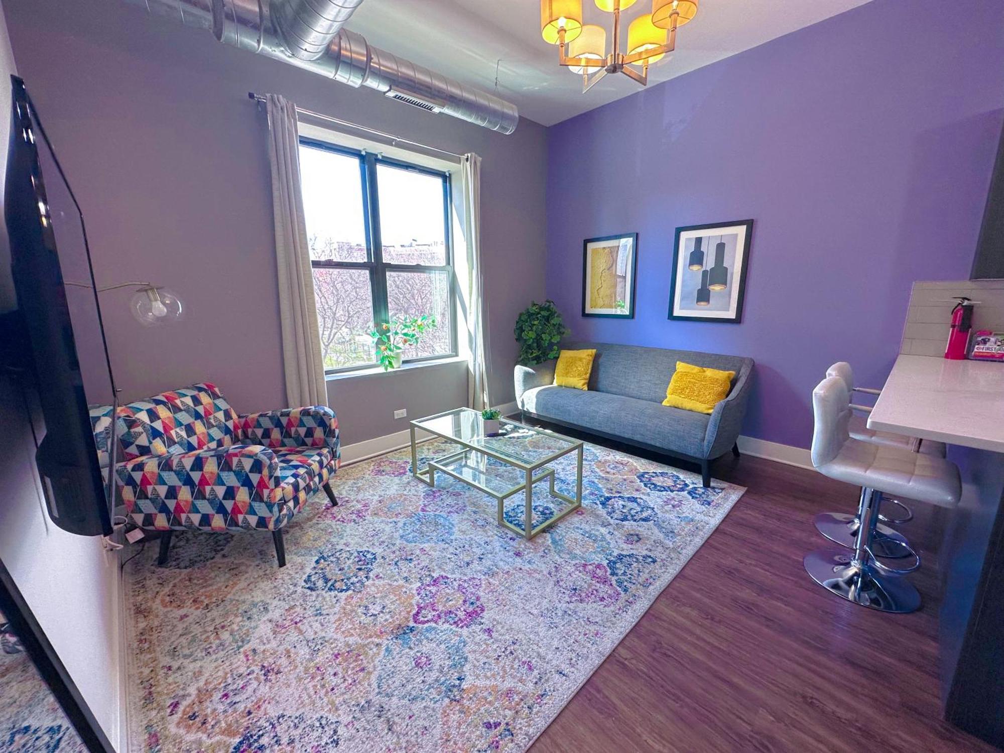 Mccormick Place 420 Friendly 3br/2ba With Optional Parking * Chicago