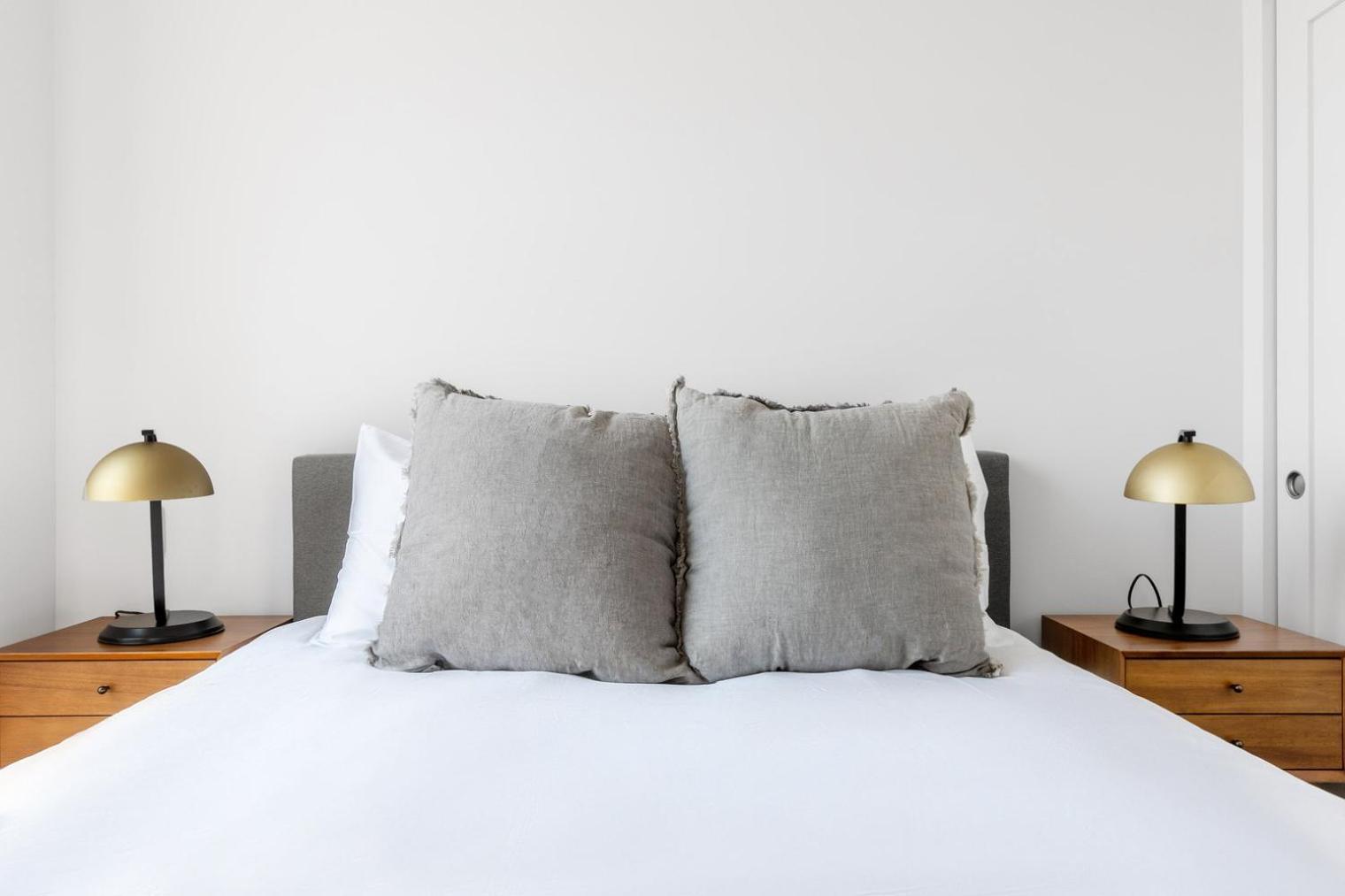 Apartment Ravenswood 2br W Rooftop Bbq Next To Brown Line Chi-400