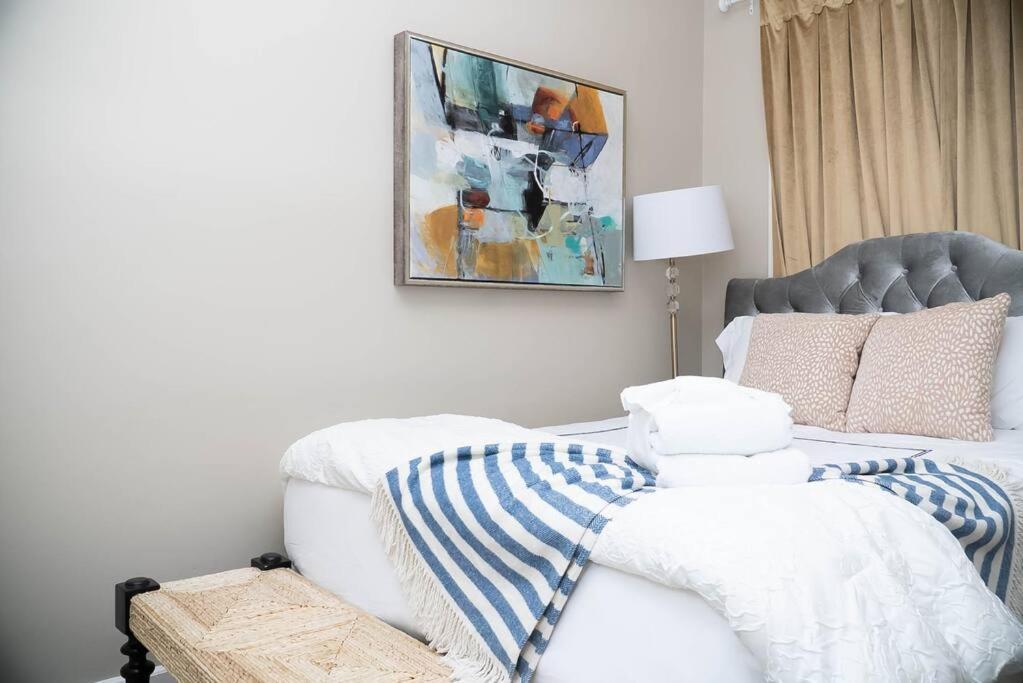 Duplex Chic River North Retreat