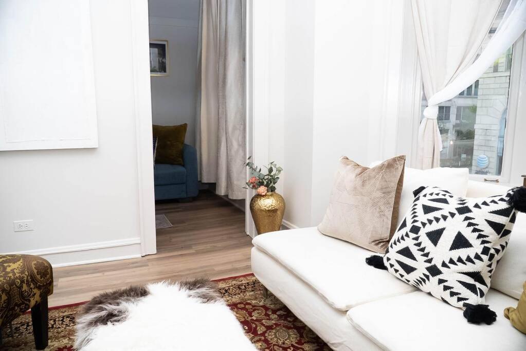 Duplex Chic River North Retreat