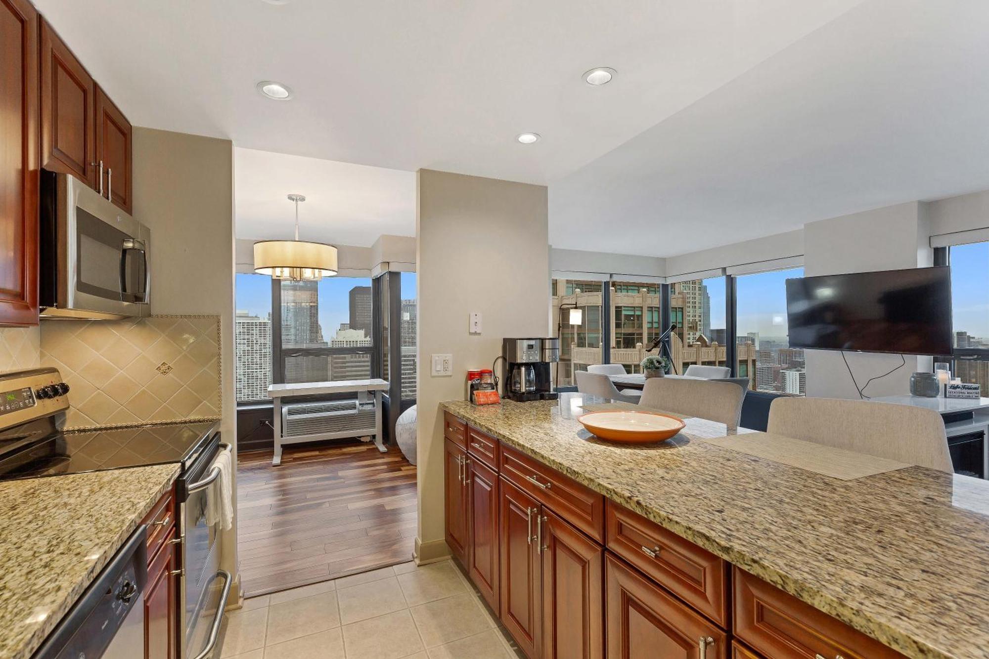 2bd River North With Million Dollar Views!