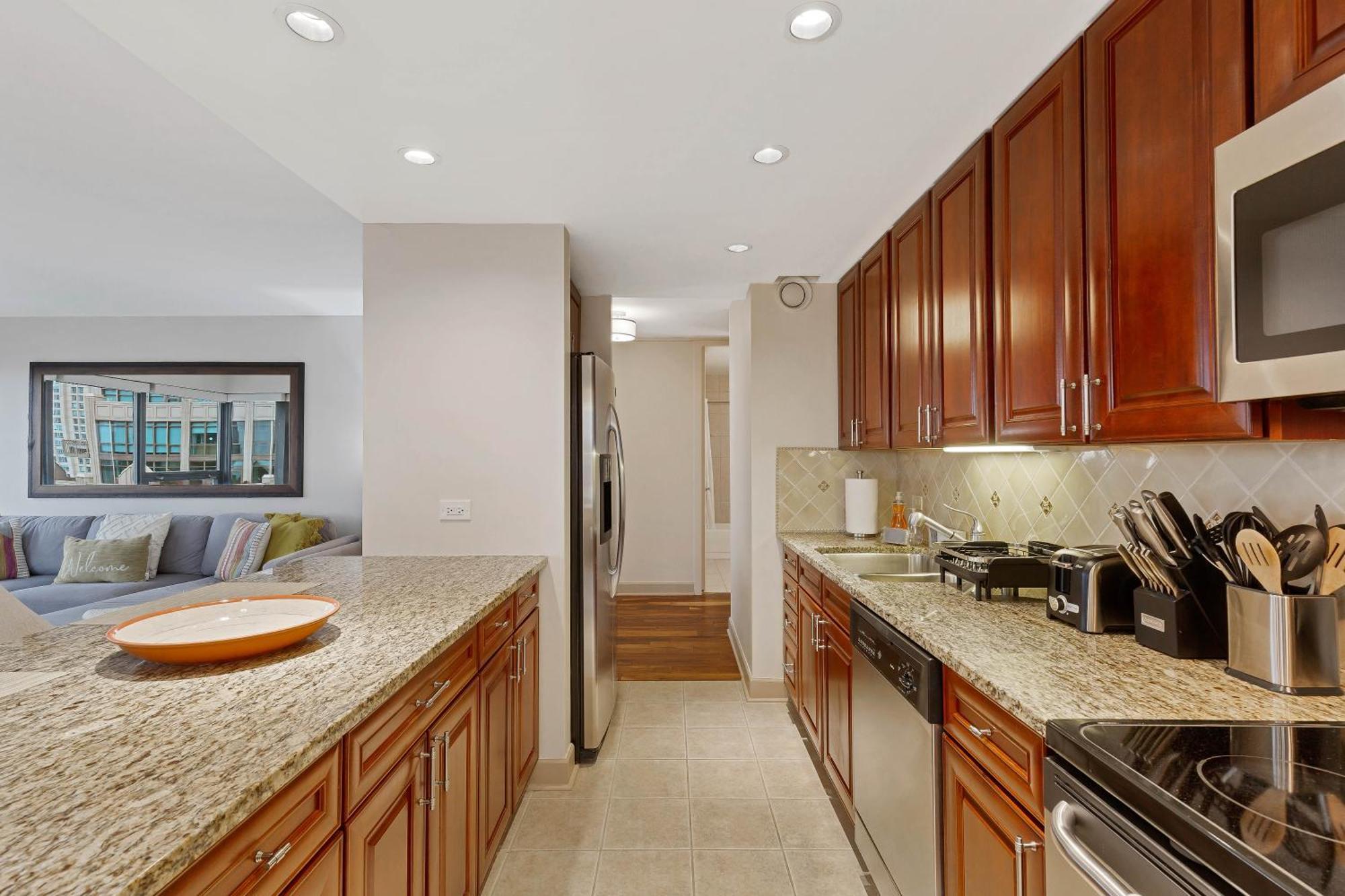 2bd River North With Million Dollar Views! Apartment *