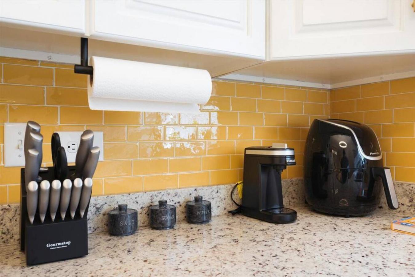Cute 2 Bedrooms - 12 Min From Downtown Chicagi *