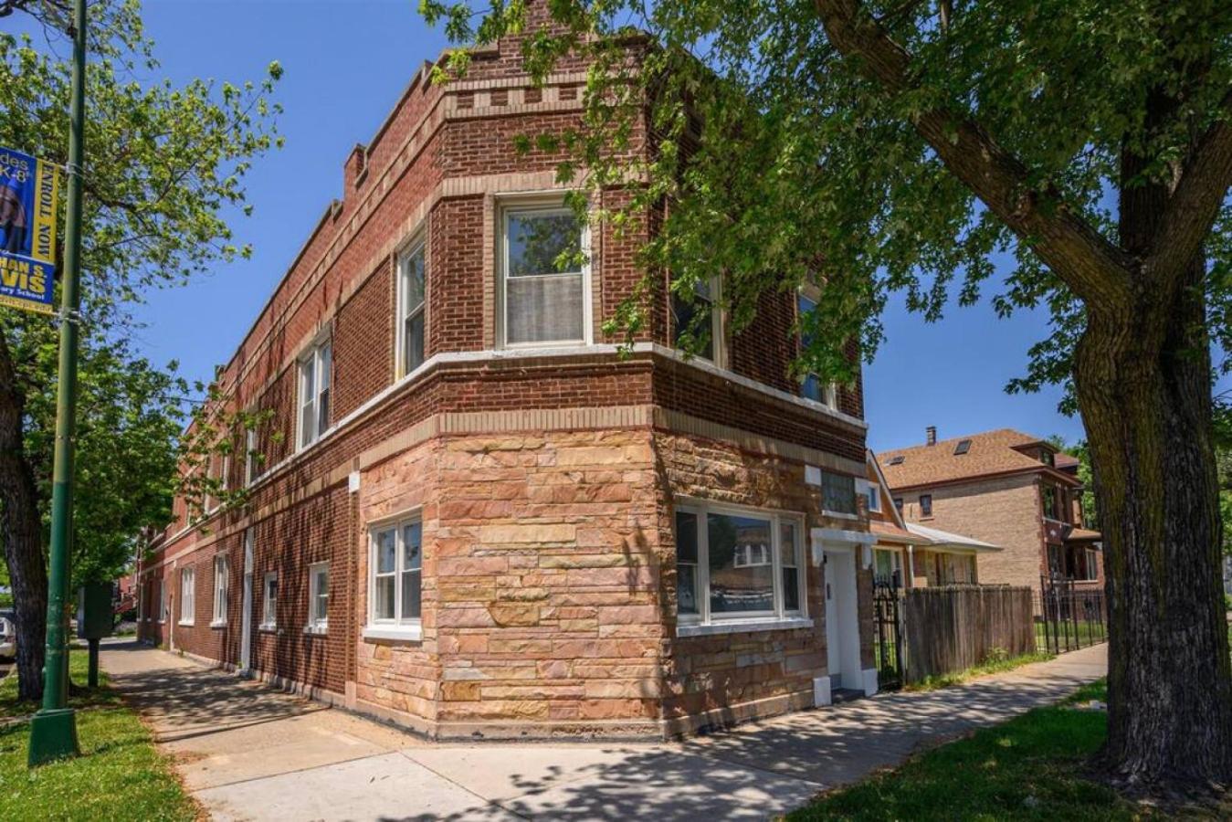Cute 2 Bedrooms - 12 Min From Downtown Chicagi * Chicago