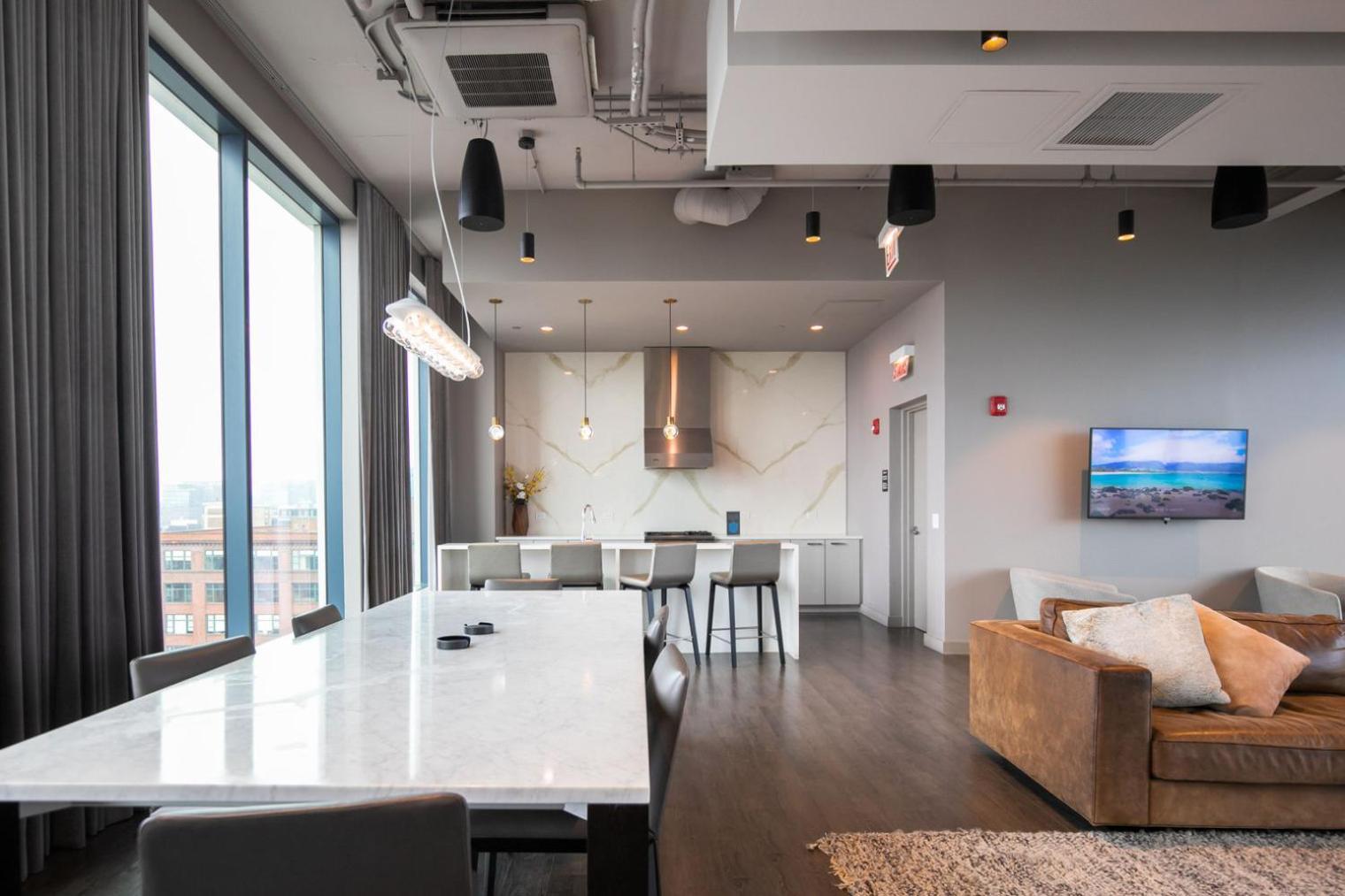 W Loop 1br W Gym Pool In Heart Of Greektown Chi-537 *