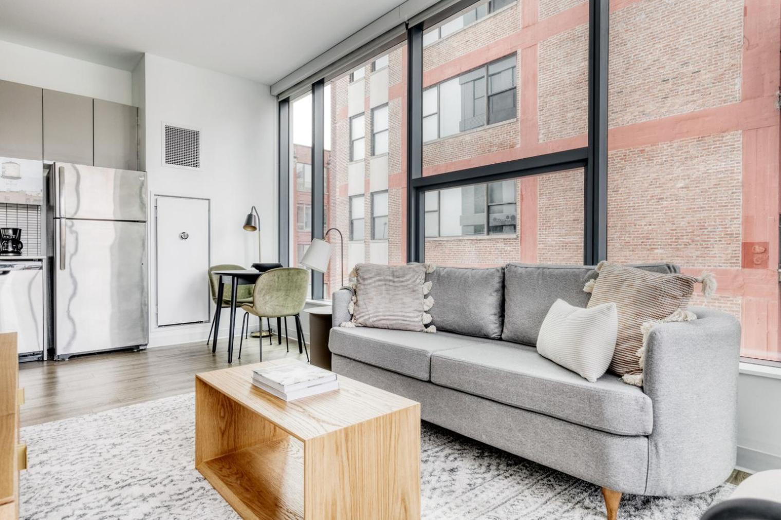 W Loop 1br W Gym Pool In Heart Of Greektown Chi-537 *