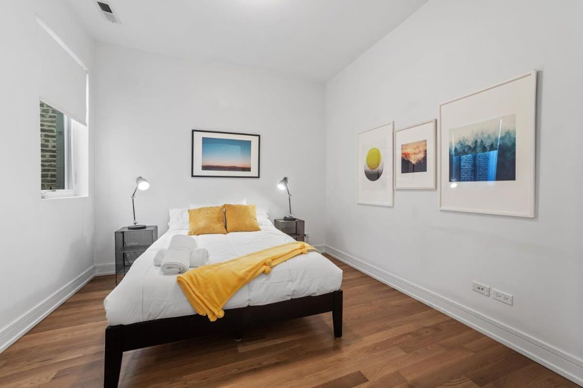 4-bedroom Luxury With Rooftop & Skyline Views Chicago