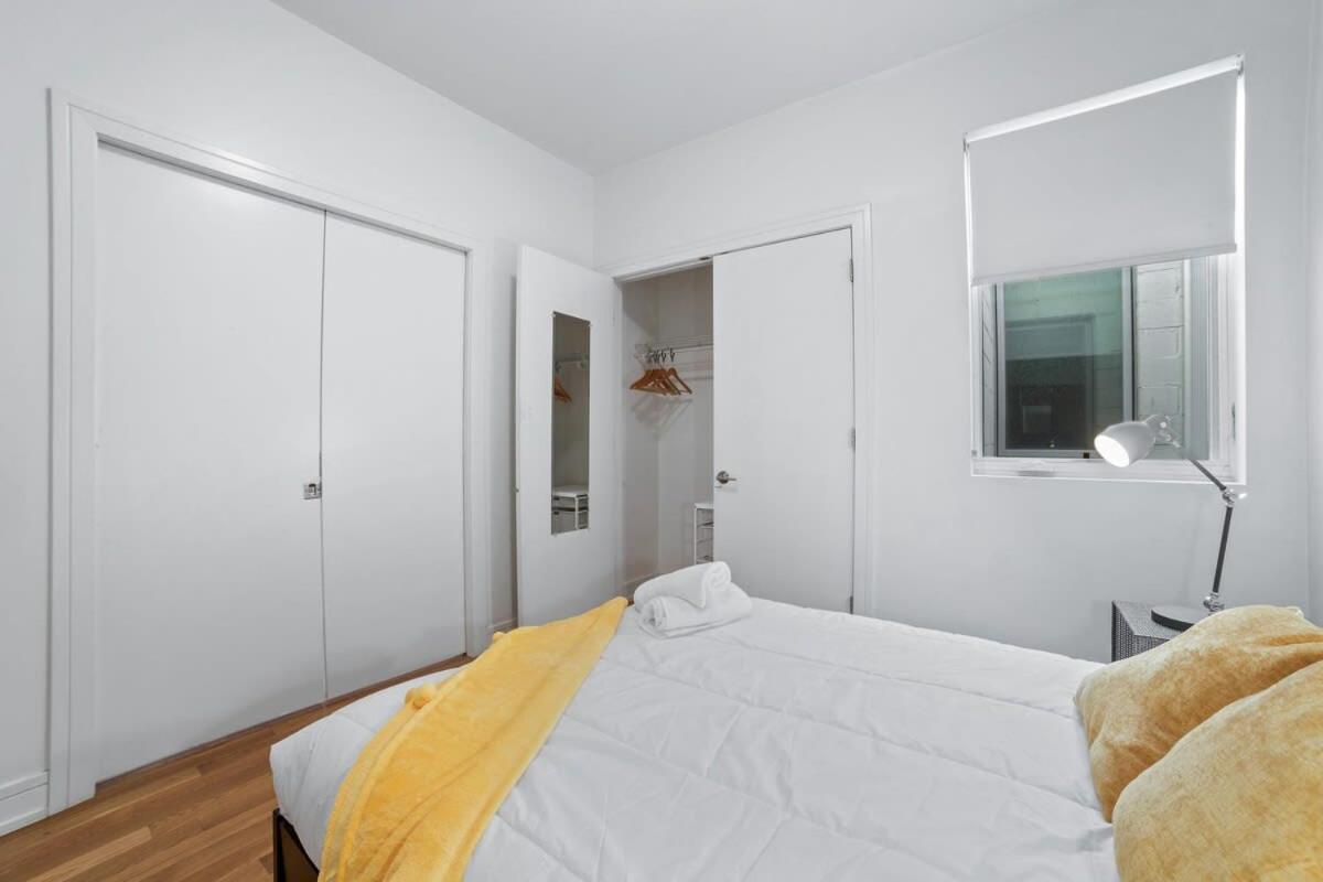 4-bedroom Luxury With Rooftop & Skyline Views Apartment