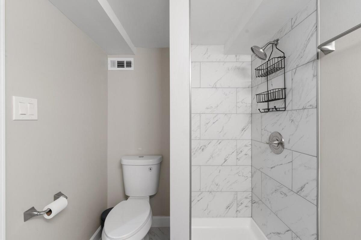 Spacious In Chicago