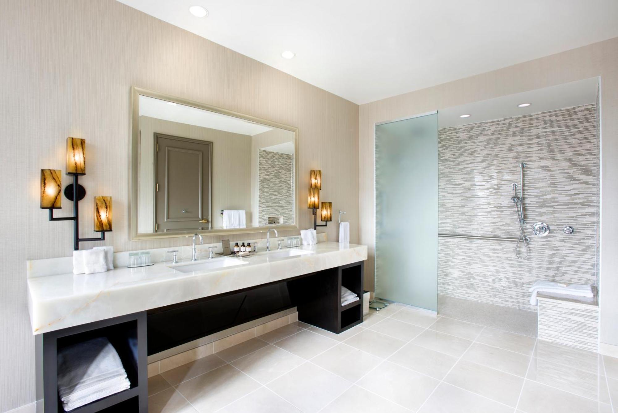 Hotel Fairmont Millennium Park 4*