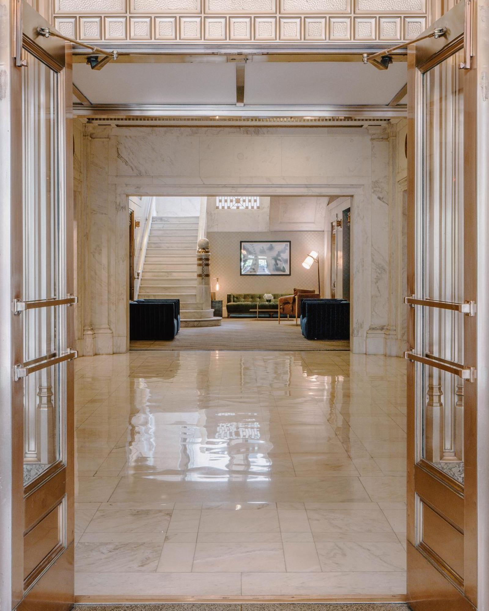 Hotel Club Quarters Wacker At Michigan, Chicago