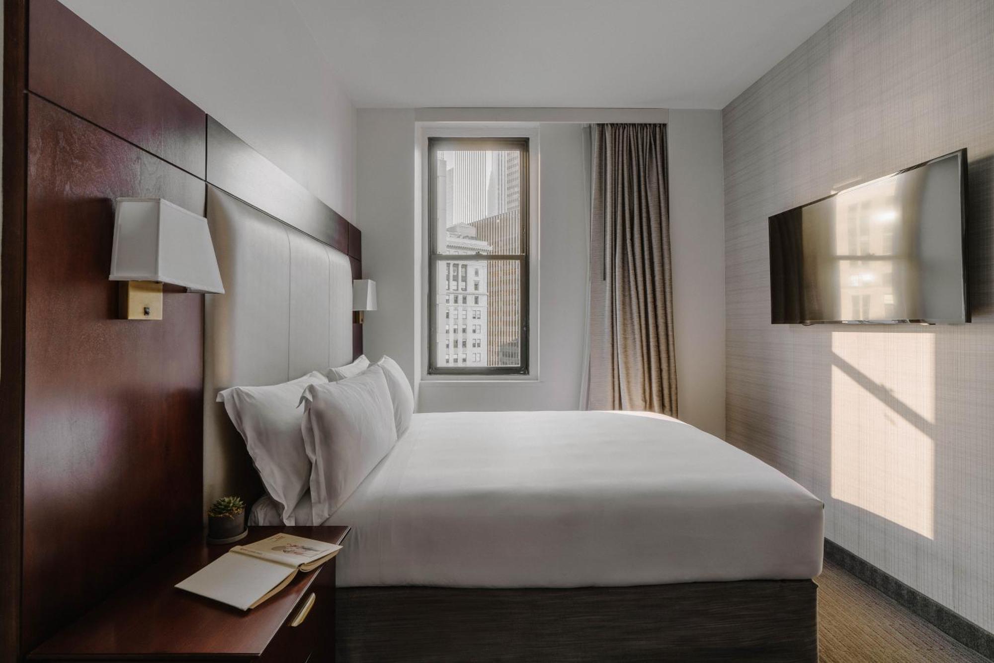 Club Quarters Wacker At Michigan, Hotel 4*