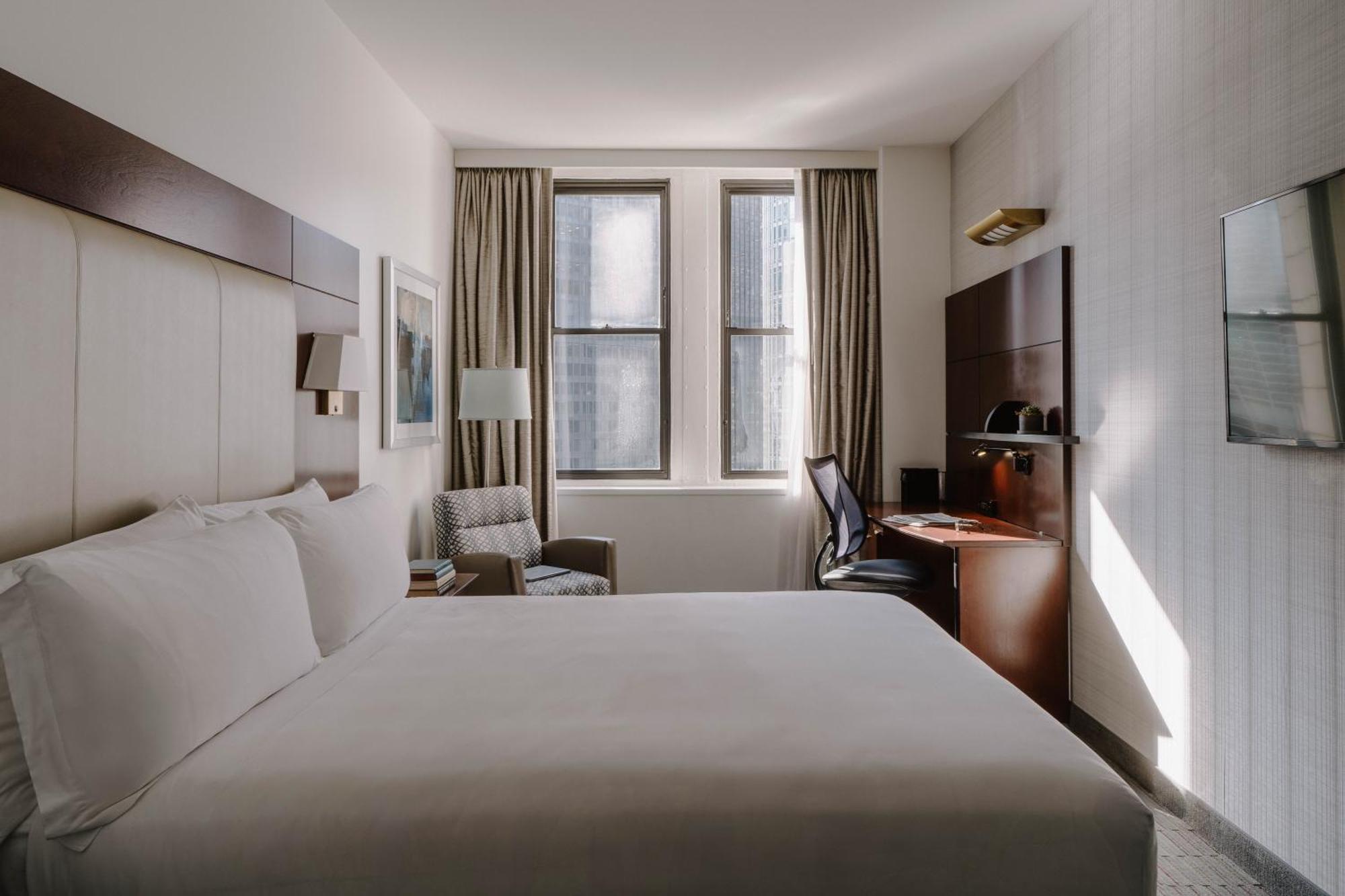 Club Quarters Wacker At Michigan, 4*