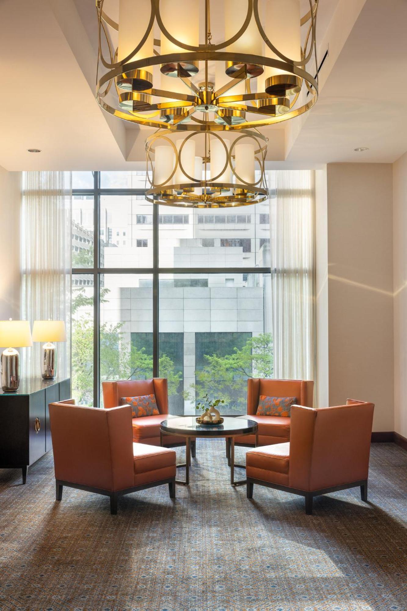 Hotel Omni