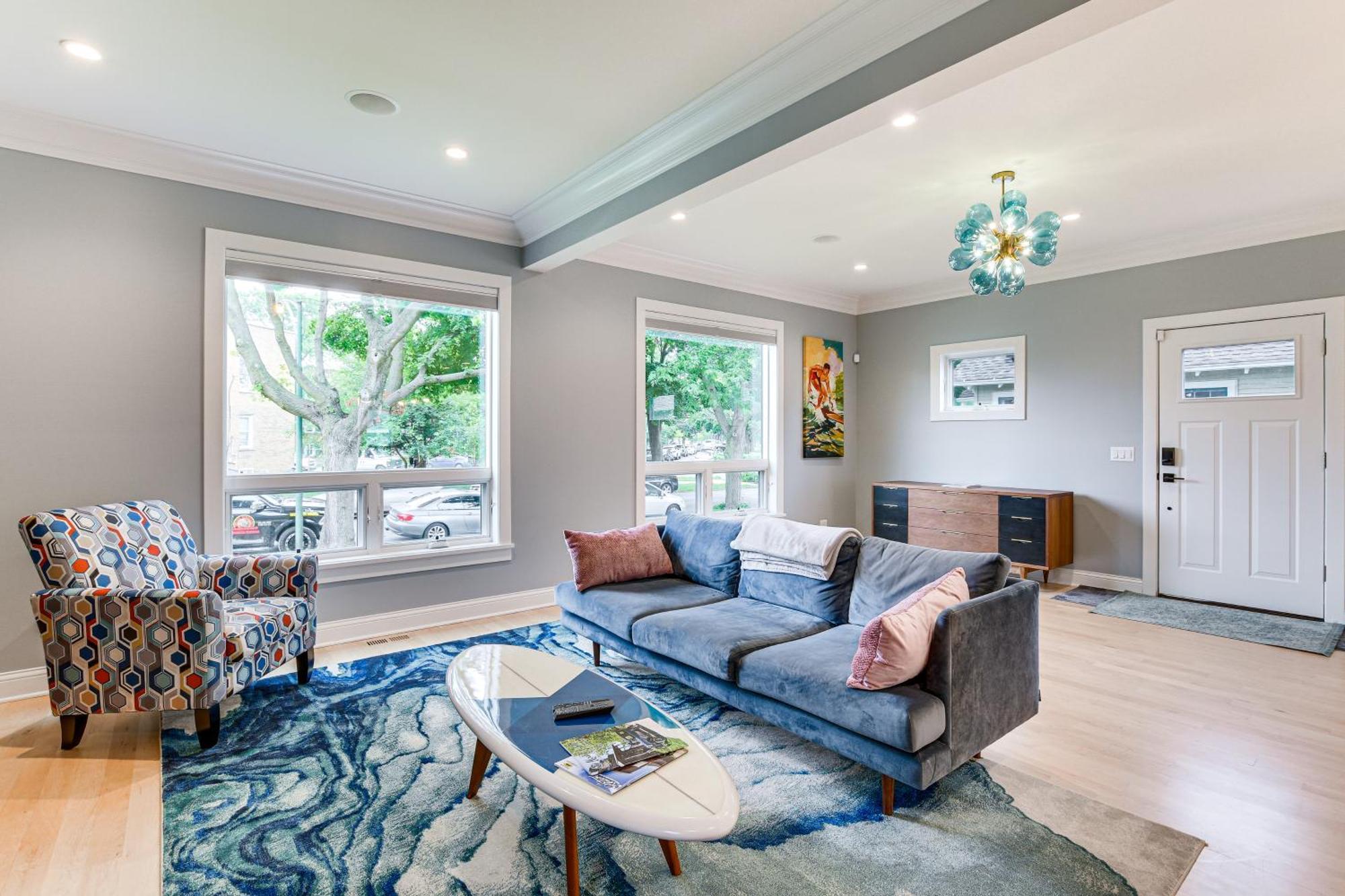 Holiday home Awesome With Game Room, Deck And Yard! *