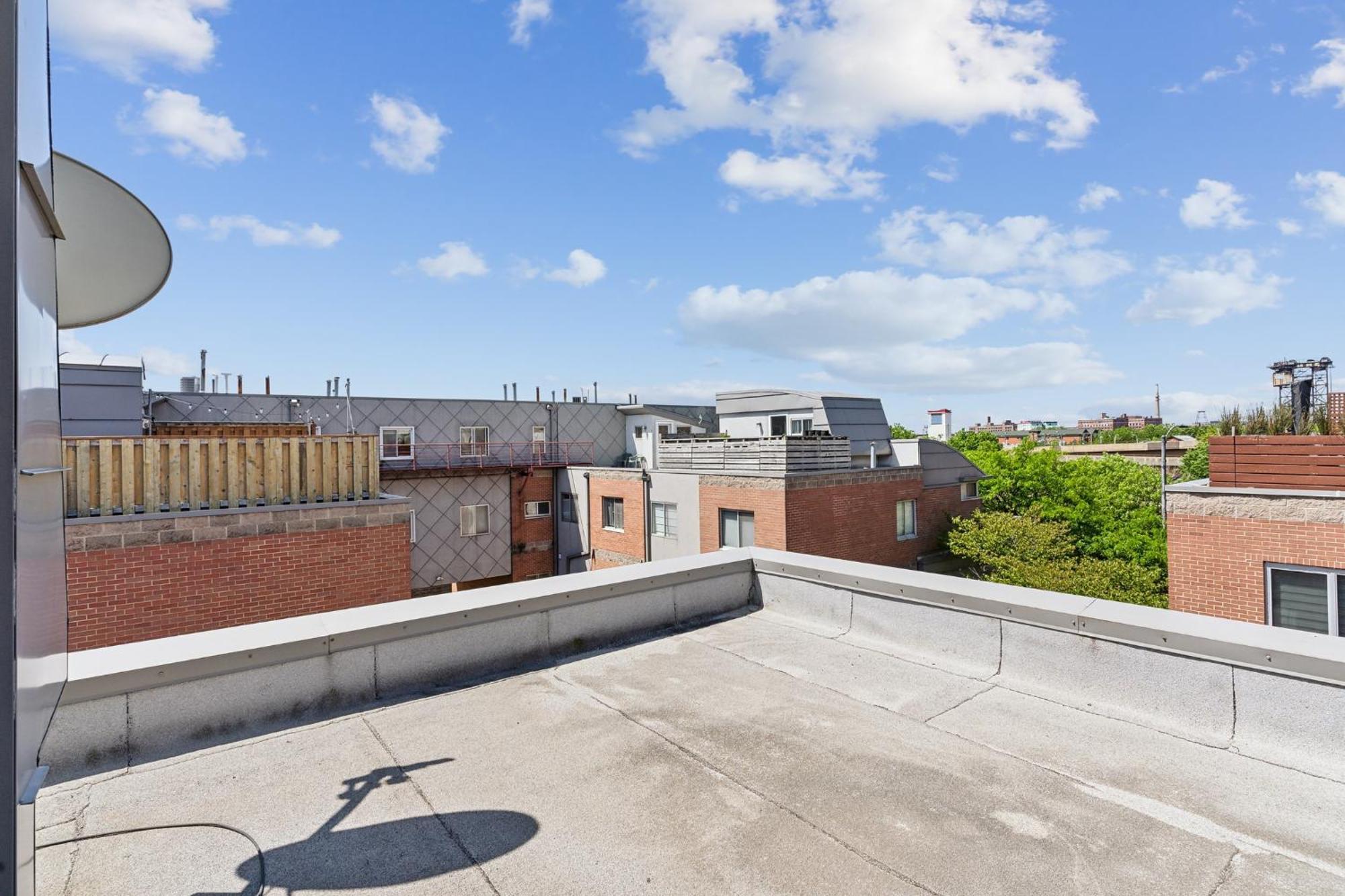 Family-friendly South Loop Escape *