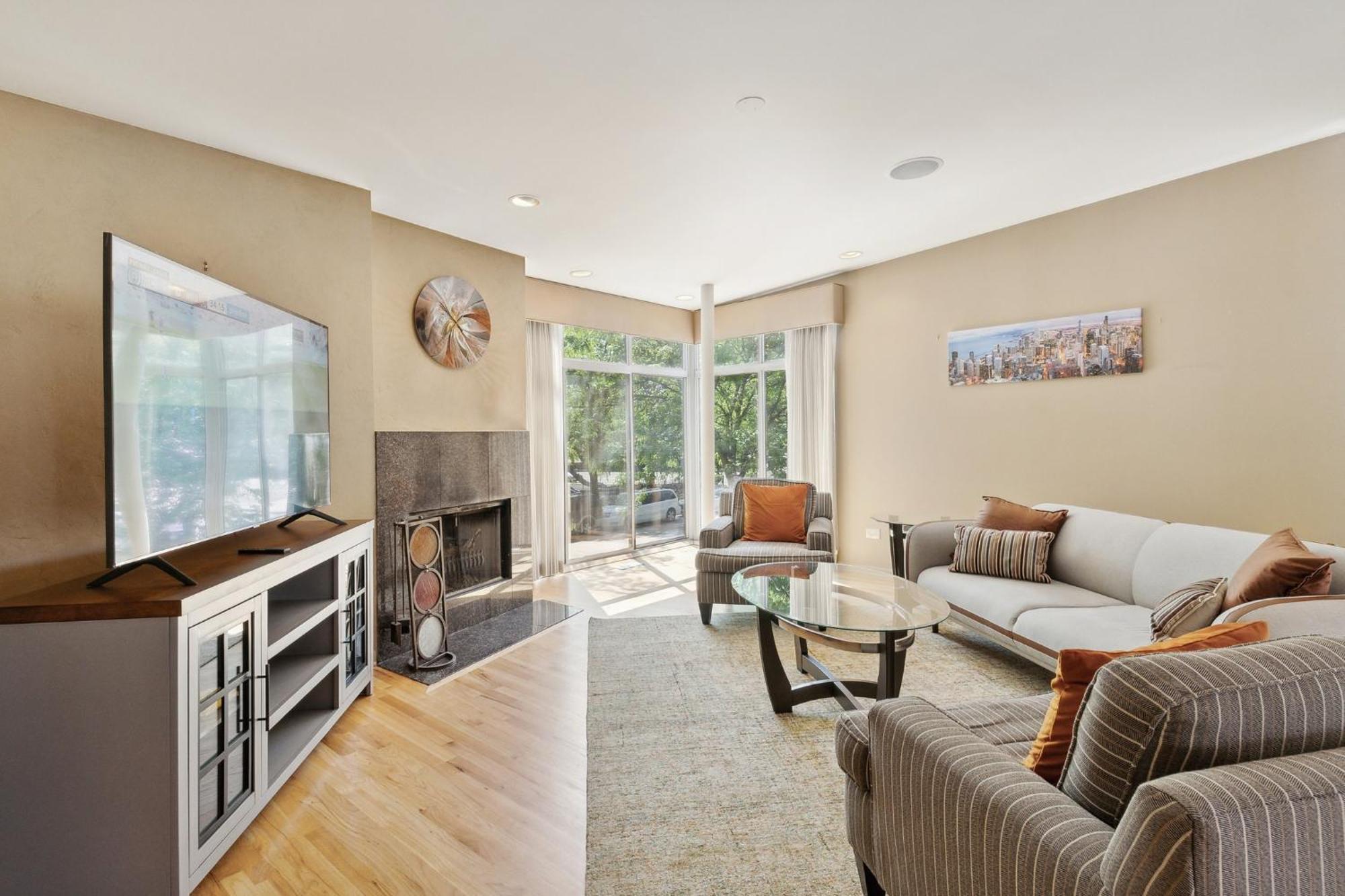 Family-friendly South Loop Escape Chicago