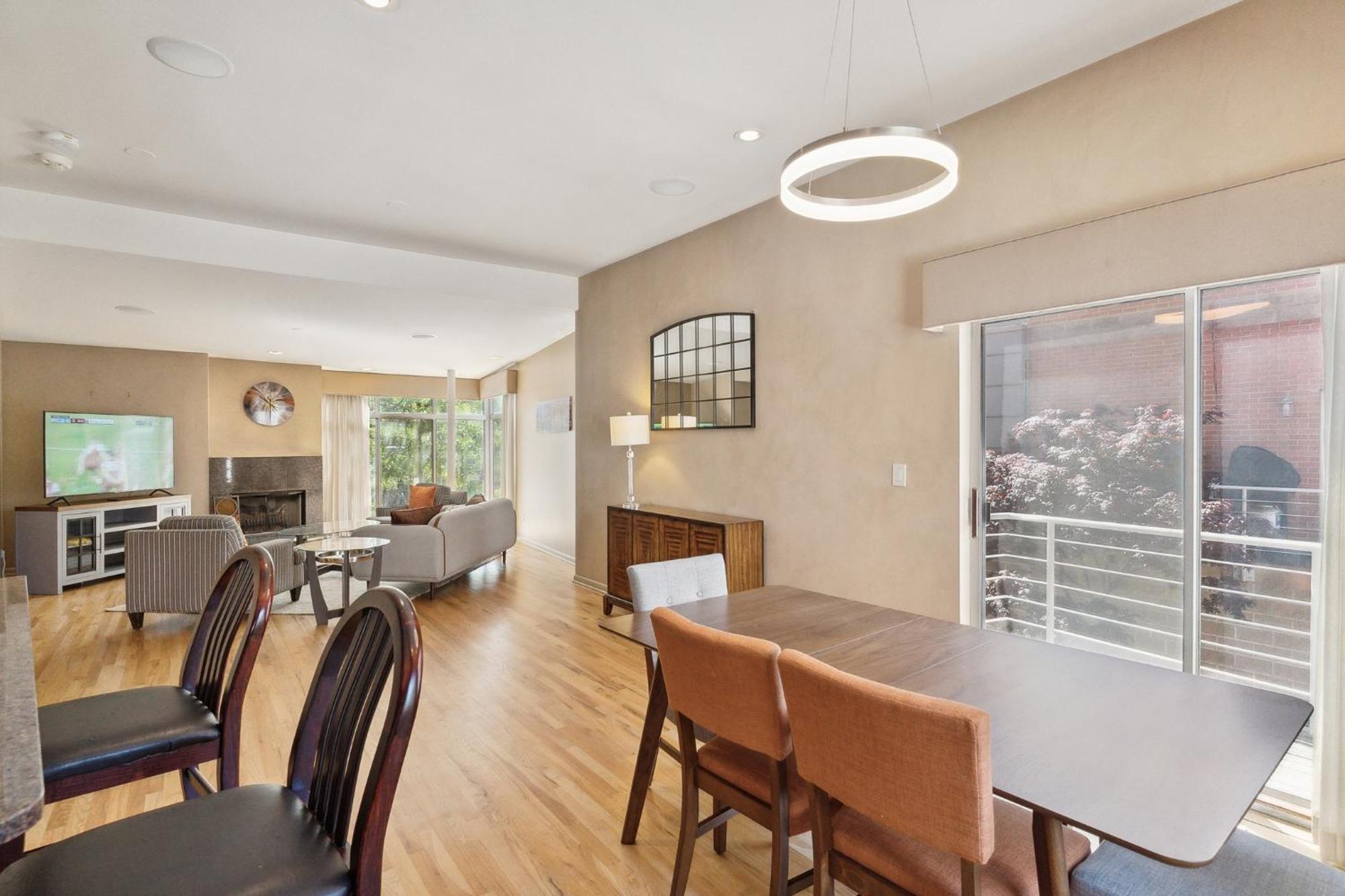Family-friendly South Loop Escape * Chicago