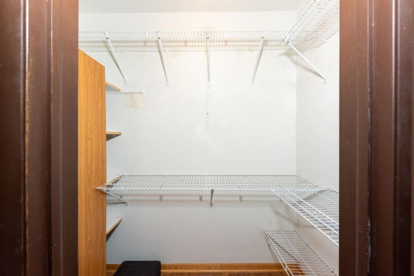 Apartment Luxurious In Rated Neighborhood Chicago