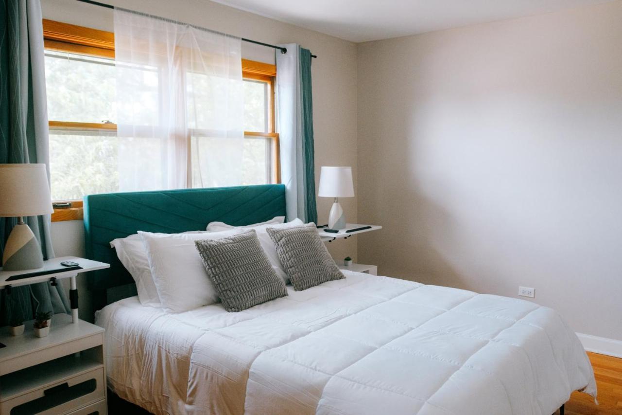 Holiday home New Modern 3br, Gym, Workspace, Quiet Location Chicago