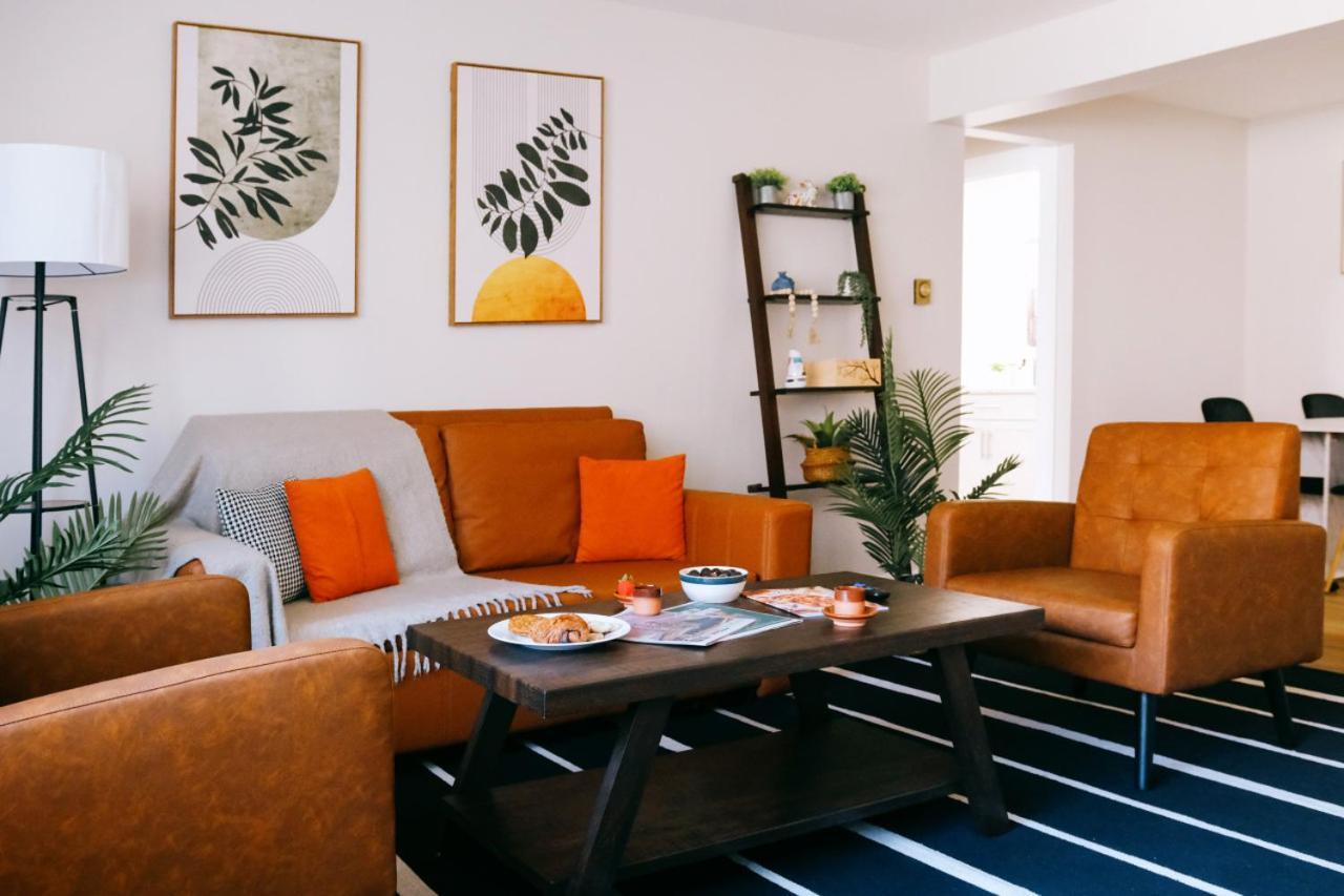 Luxurious New Remodeled Apartment *