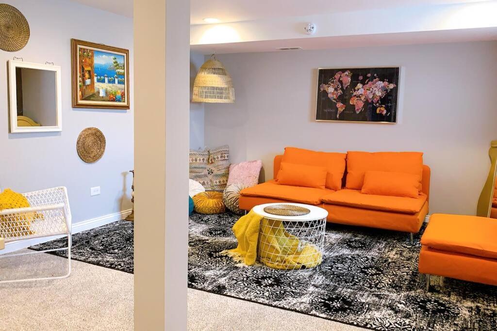 Boutique Garden House 3-story Sleeps 12 Holiday home *