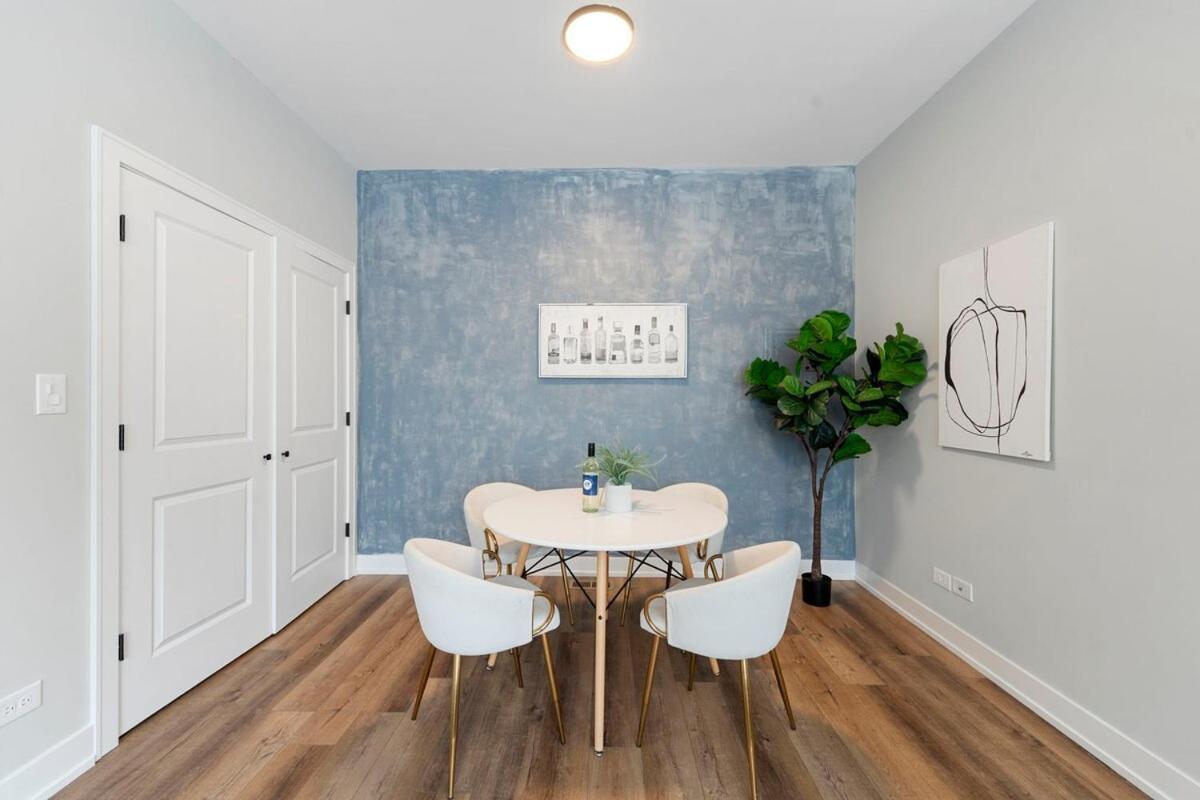2 Bed & 3 Bath