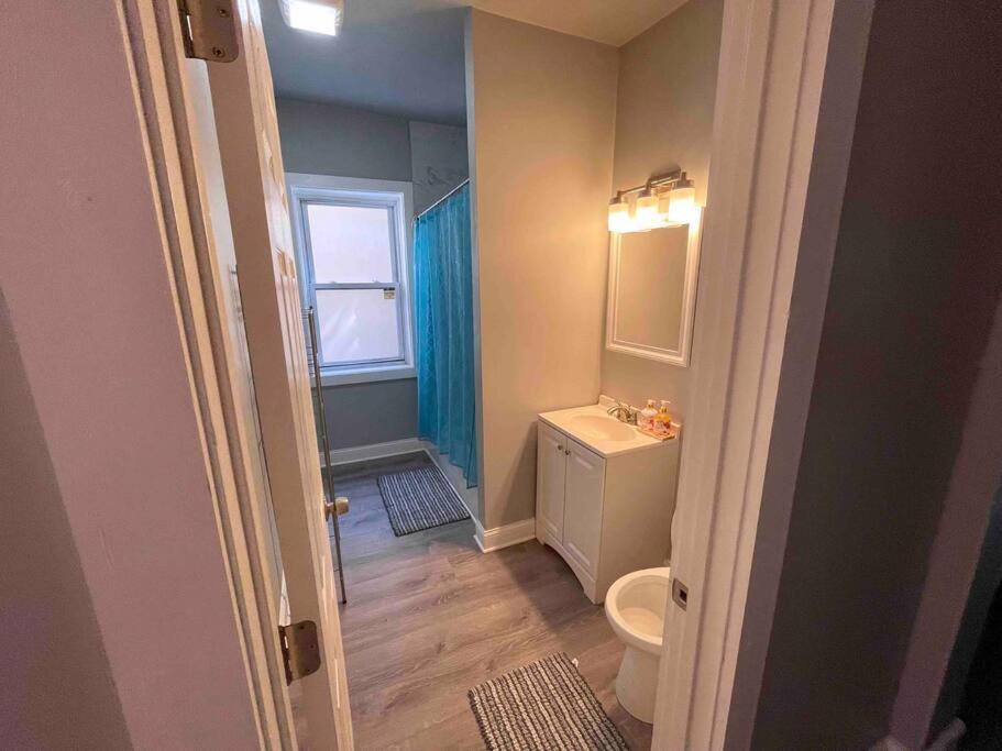 Cozy Luxury Apt~ Near Uchicago/hydepark/lakeshore Apartment