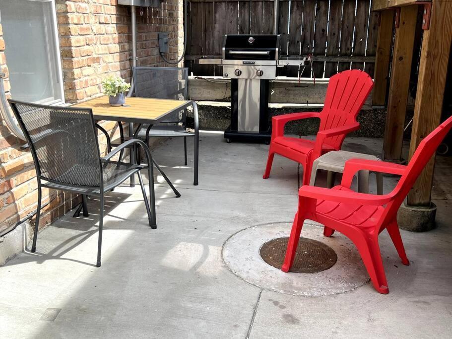 Bridgeport Place - Free Parking, Mccormick Place-sox Park Apartment