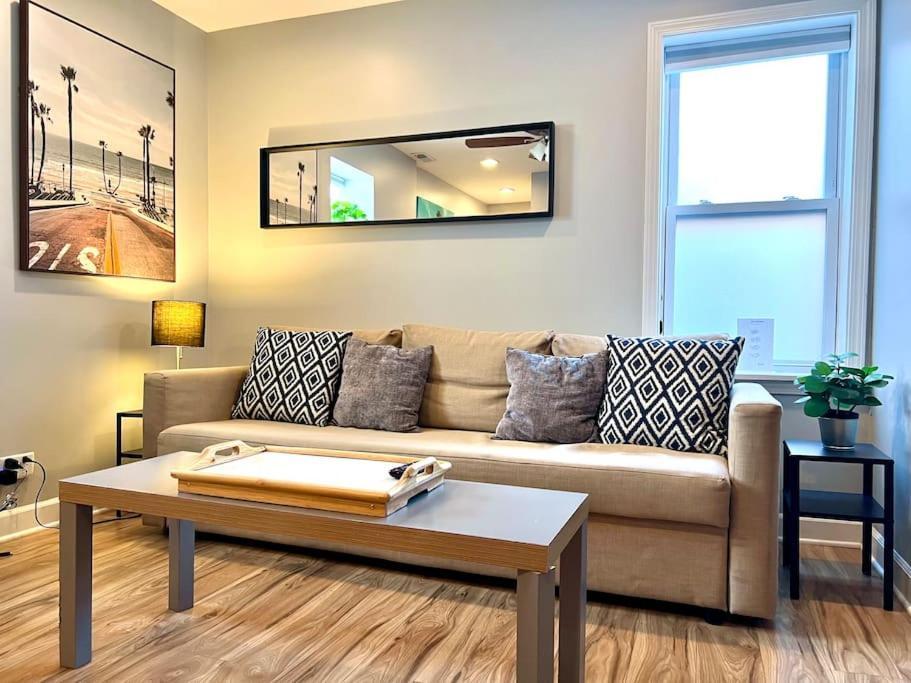Bridgeport Place - Free Parking, Mccormick Place-sox Park Apartment Chicago
