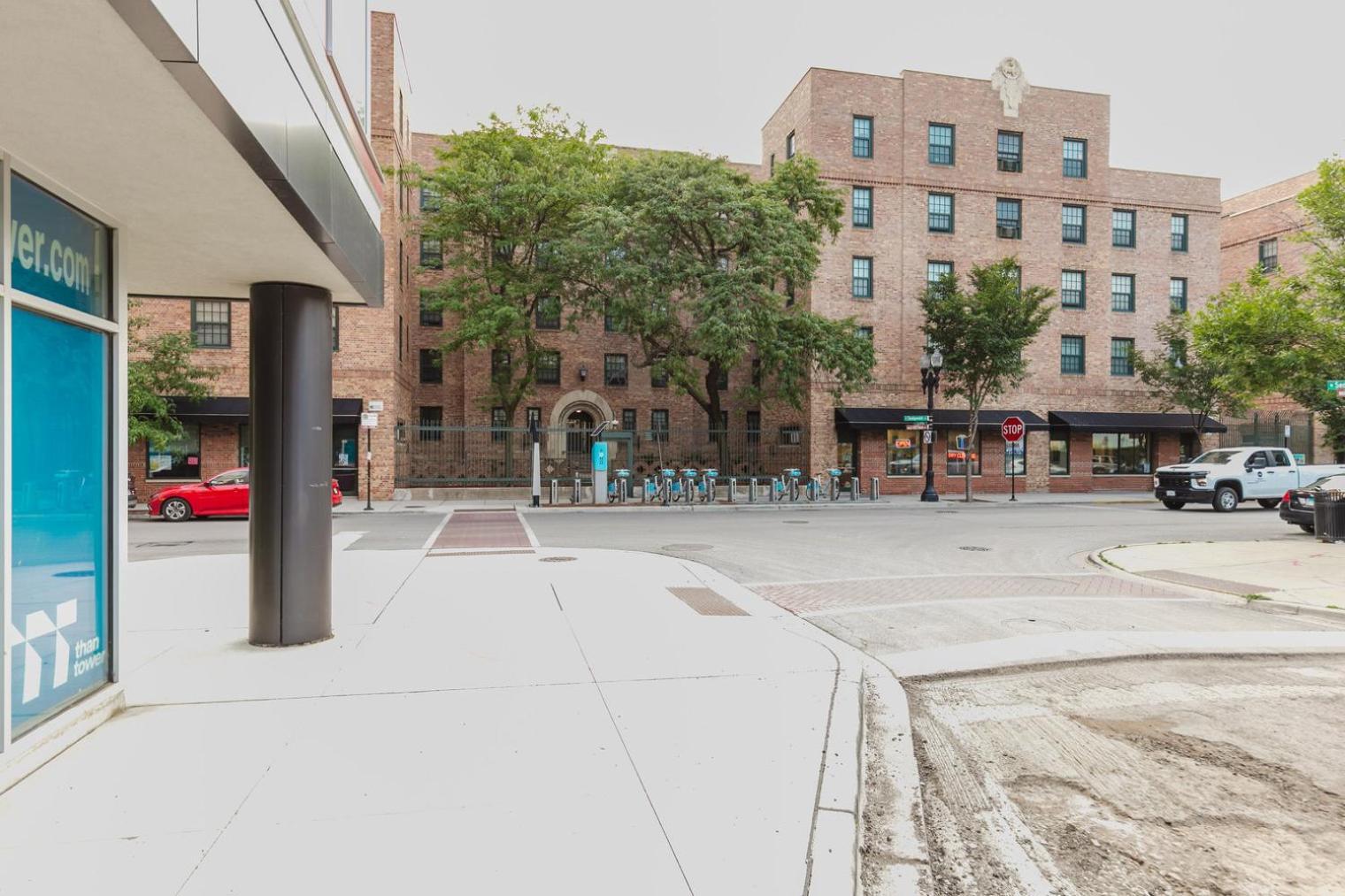 Blueground Old Town Gym Wd Rooftop Ac Chi-1091 * Chicago