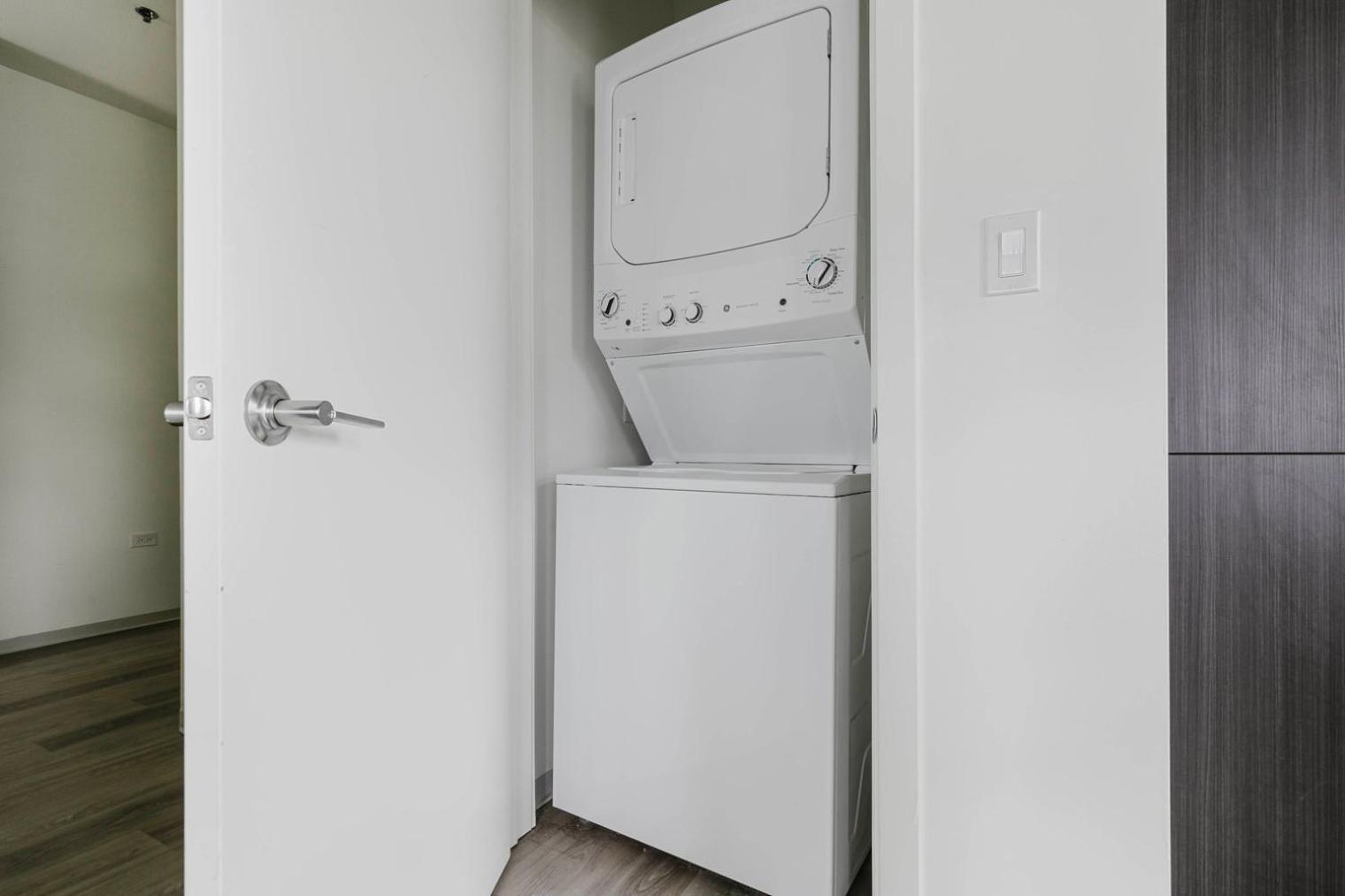 Apartment Blueground Old Town Gym Wd Rooftop Ac Chi-1091 *