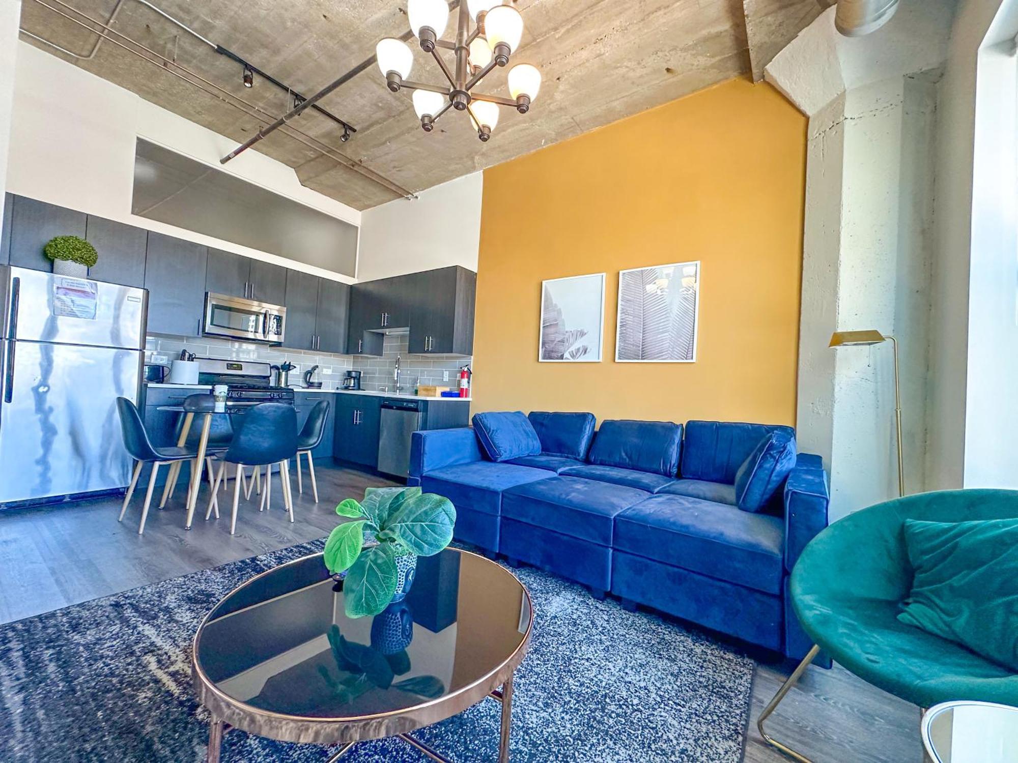 Mccormick Place 2b-2b Family Unit With Optional Parking Sleeps Up To 8 Apartment