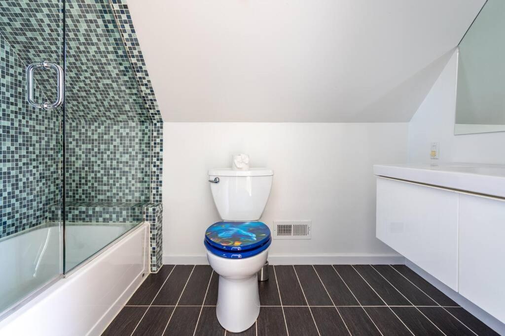 Duplex 3 Bed 2 Bat Steps From Lincoln Square Apartment Chicago