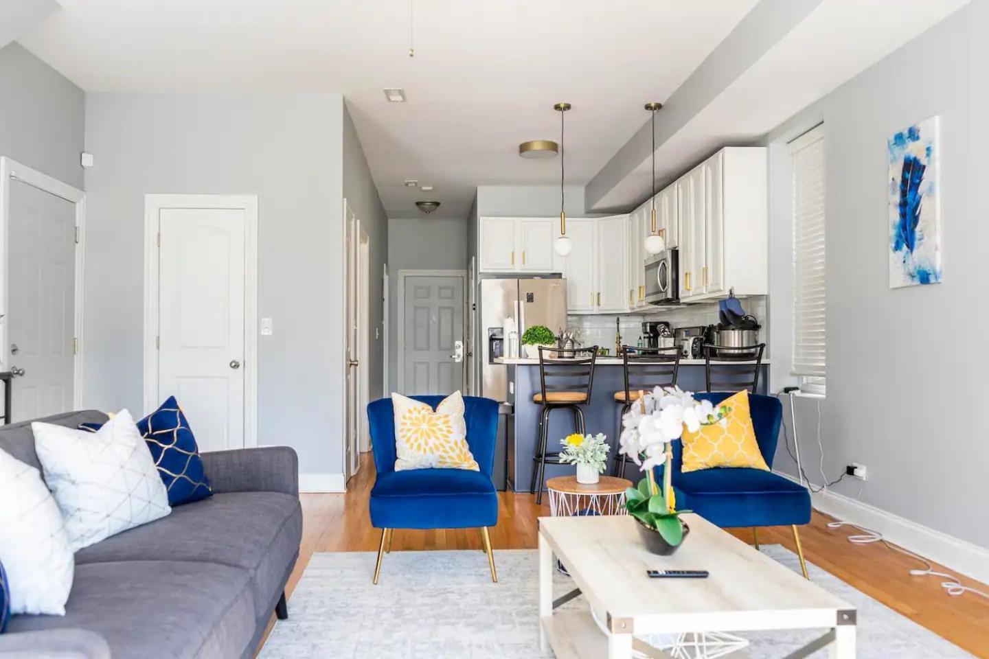 Homestay Cosy Near Medical District With Private Balcony