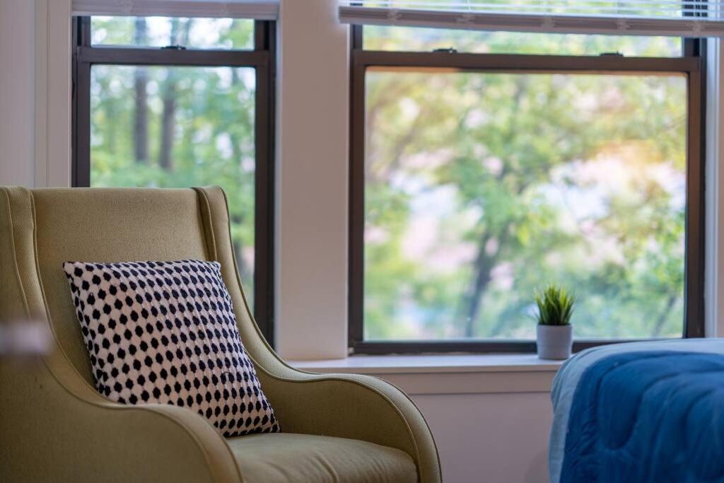 Apartment 3br Prime Hyde Park Location Near Uchicago And Dining
