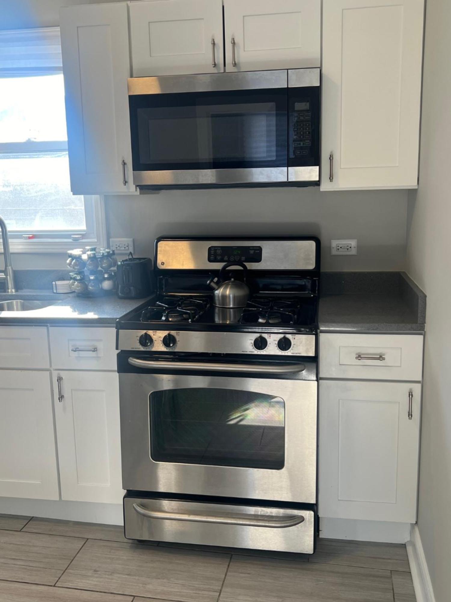 Cozy 10 Mins To Midway Airport & Downtown * Chicago
