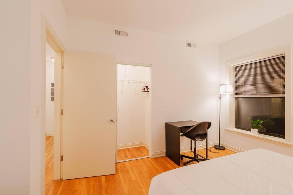 Cozy 3br Hyde Park Oasis Near Uchi, Shops & Dining * Chicago