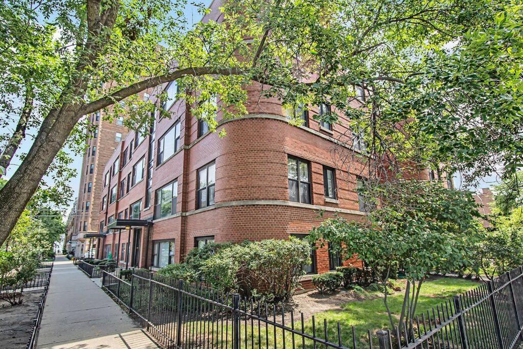 Apartment Getaway Chicago