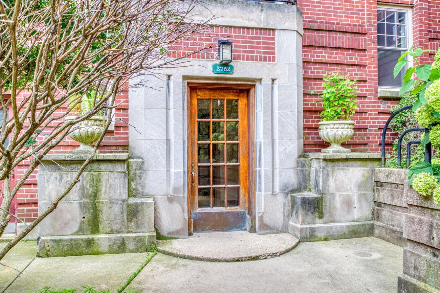 Evanston 2br W Courtyard Nr Northwestern Chi-953 Apartment