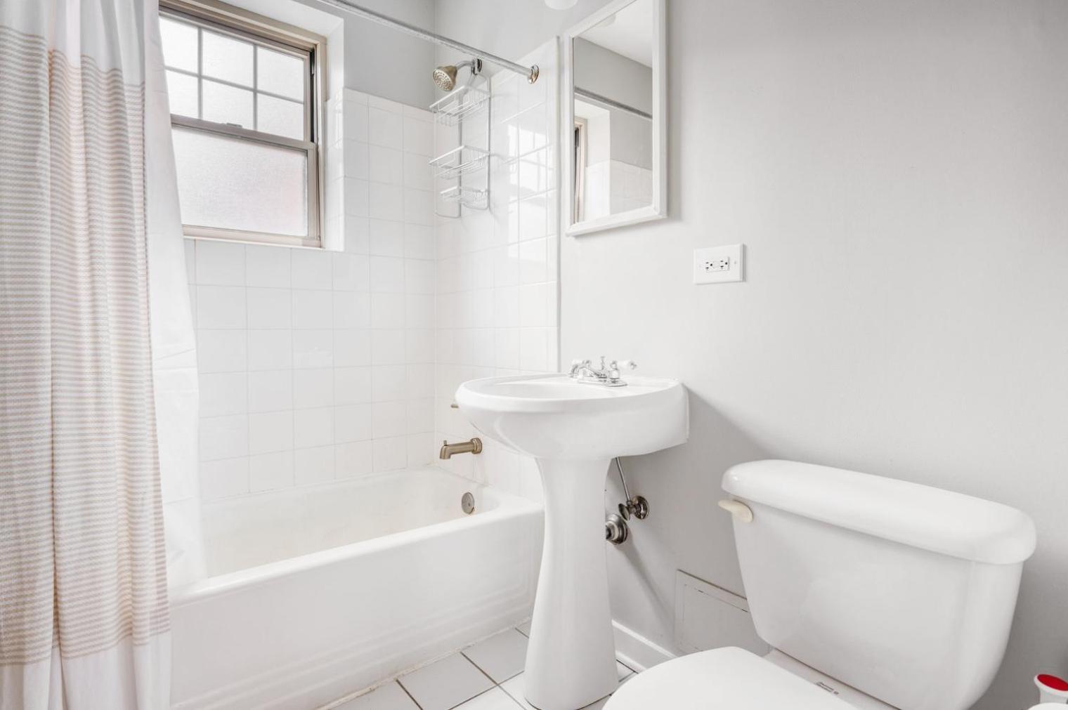 Evanston 2br W Courtyard Nr Northwestern Chi-953 Apartment