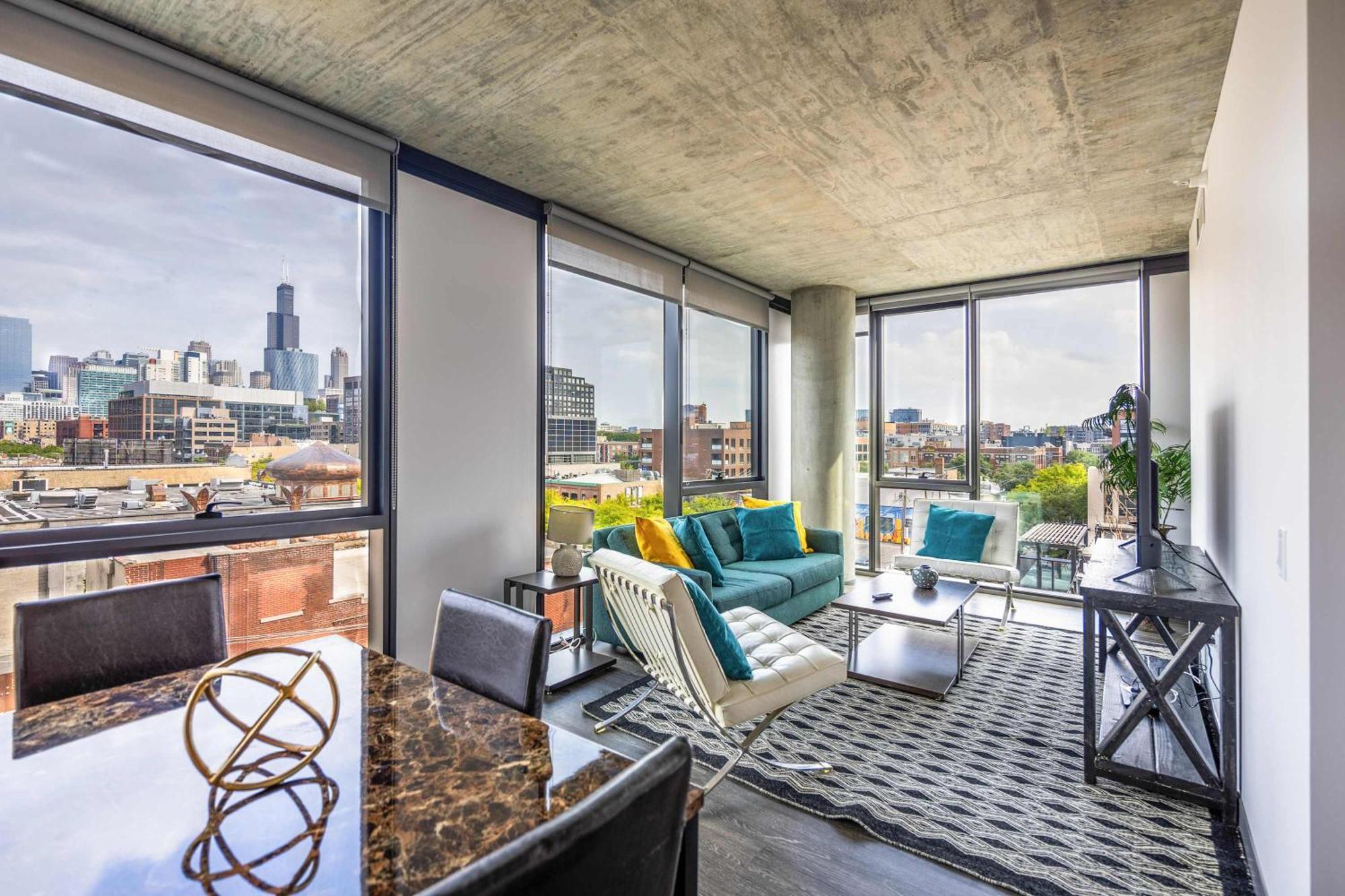 Apartment New Sleek 2br - Perfect Blend Of Comfort & Style In