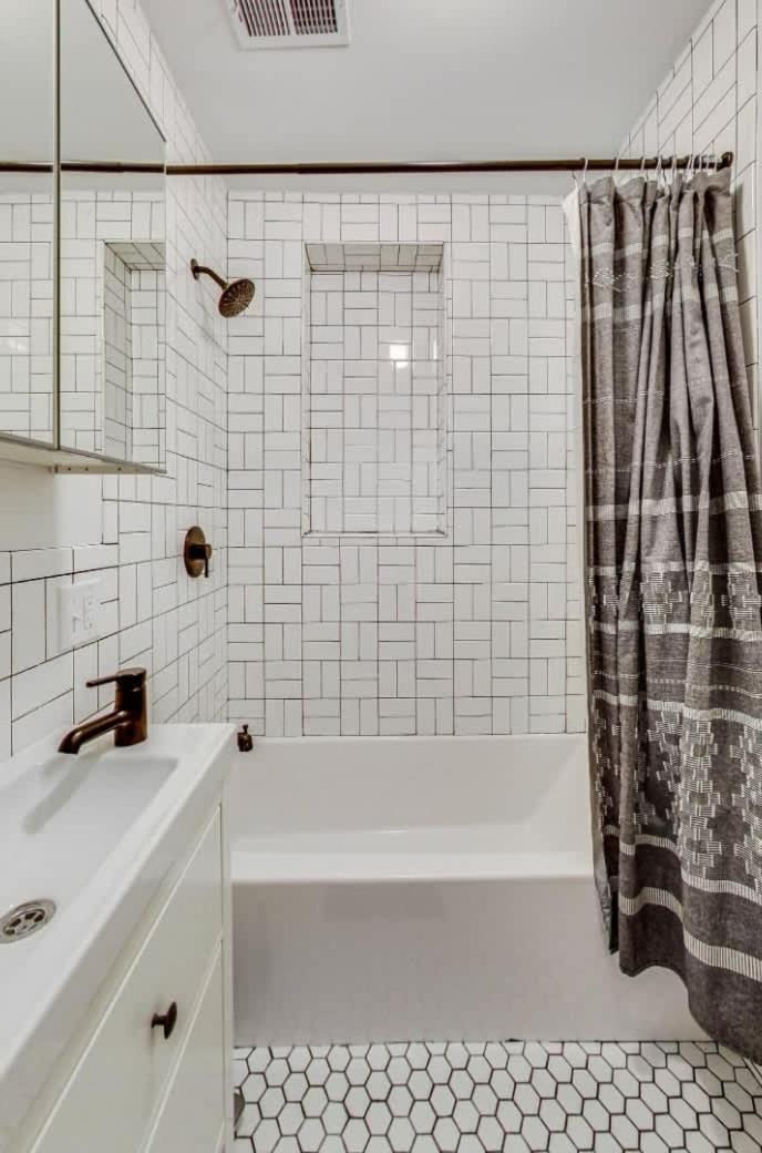 Cozy Coach House With Private Deck * Chicago